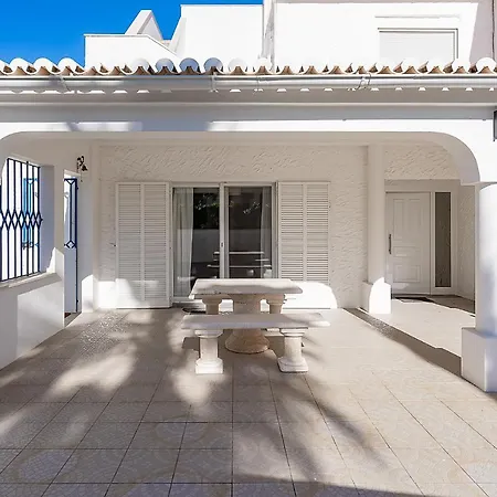 Holiday home Casa Nela *