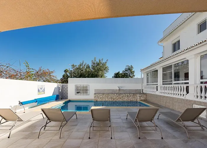 Casa Nela Καρβοέιρο