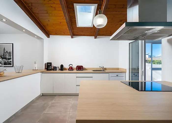 Casa Nela Дом отдыха Карвоейру