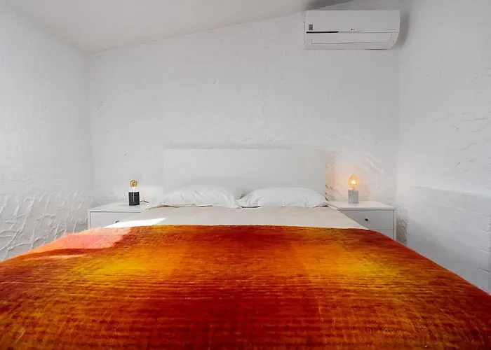 Casa Nela Καρβοέιρο